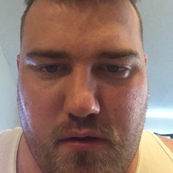 Meet your Posher, Aaron - Picture 1 of 1